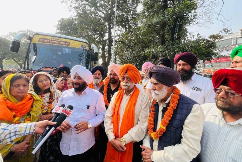 Chief Ministers Pilgrimage Scheme MLA Kulwant Singh flagged off the 9th bus from Mohali